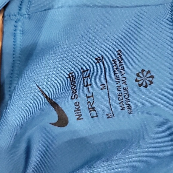 Nike Swoosh Dri-Fit Women's Medium Blue Sports Bra New w/out Tags! - Picture 2 of 3